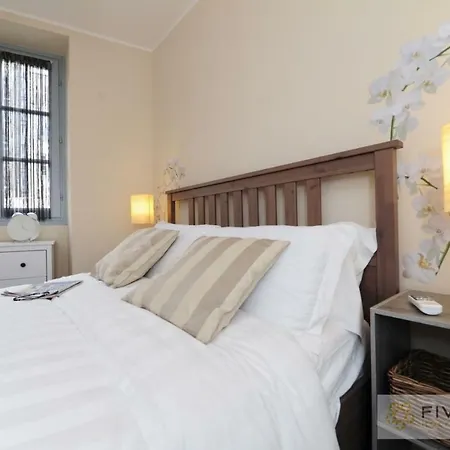 Flower Nest - Five Stars Holiday House * Nice